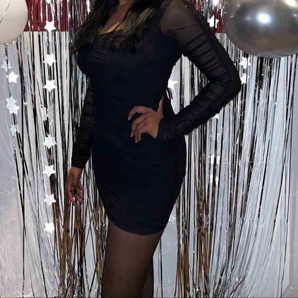 Black Ruched Mini Dress - Picture 4 of 4